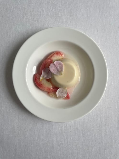 Copy of Copy of Panna cotta with peach and rose